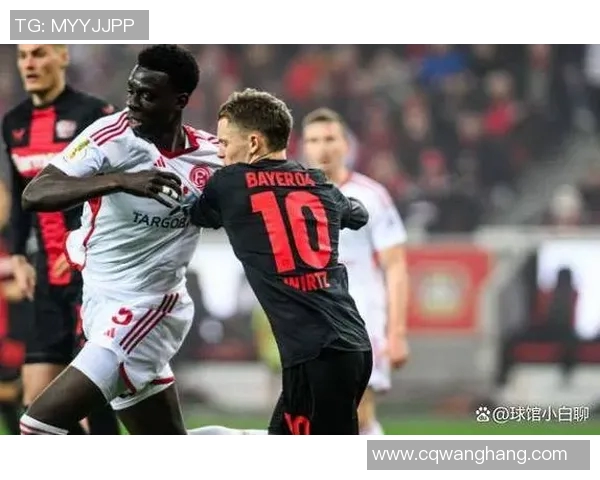 欧洲足球明星酒吧激烈争吵引发媒体热议背后的真相与内幕揭秘 欧洲足球明星酒吧激烈争吵引发媒体热议背后的真相与内幕揭秘